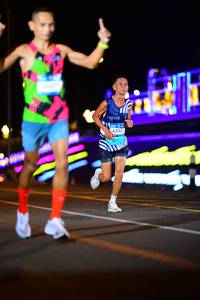 BIB: 10607
                            <button type="button" onclick="openModal(22901567)" class="btn btn-primary btn-sm float-right btn-popup" data-toggle="modal" data-target=".modal-high-quality">
                        <i class="fas fa-shopping-cart"></i> Add to Cart
                    </button>
                                            <button type="button" onclick="isThisMe(22901567, true)" class="btn btn-success btn-sm float-right btn-popup btn-isme hidden" data-toggle="tooltip" data-placement="bottom" title="นี่คือรูปของคุณใช่ไหม คลิกที่นี่เพื่อเอาเข้าอัลบั้ม">
                        <i class="fas fa-plus"></i> Add to album
                    </button>
                    <button type="button" onclick="isThisMe(22901567, false)" class="btn btn-warning btn-sm float-right btn-popup btn-isnotme hidden">
                        <i class="fas fa-ban"></i> Remove from album
                    </button>